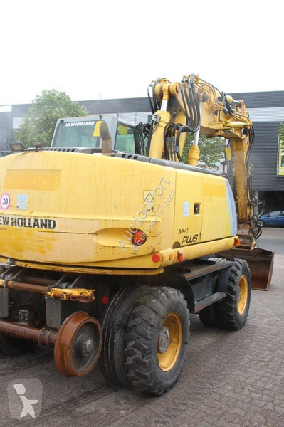 Pelle New Holland MH5