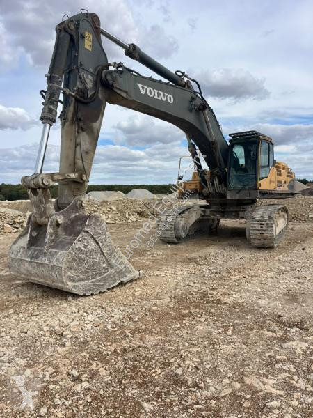 Pelle Volvo EC460
