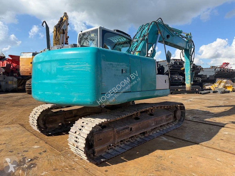 Pelle New Holland B