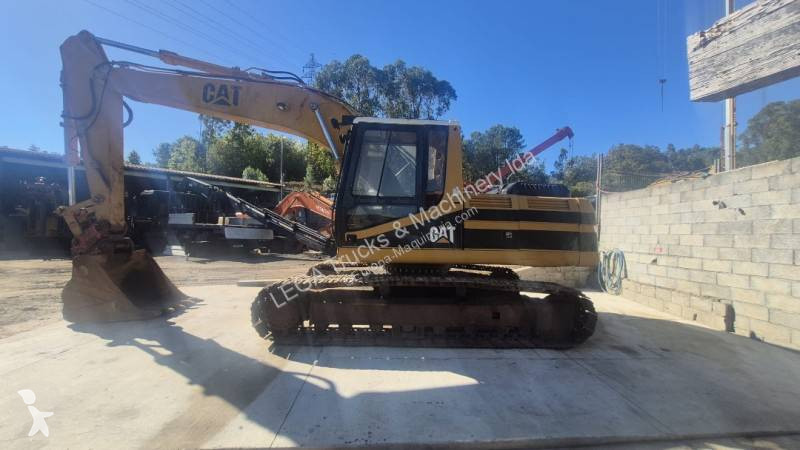 Excavator Caterpillar 320L