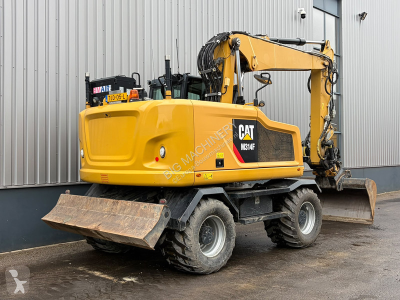 Pelle Caterpillar F
