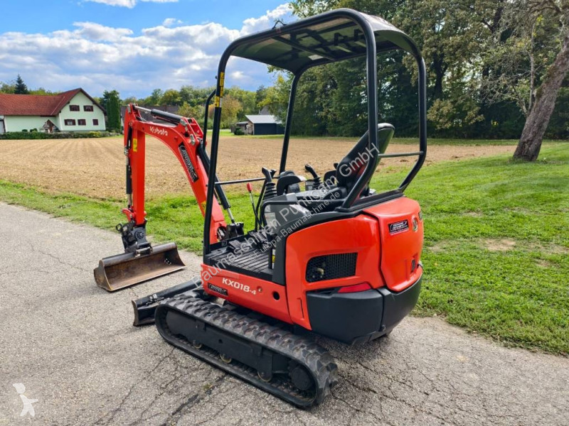 Pelle Kubota KX 018-4