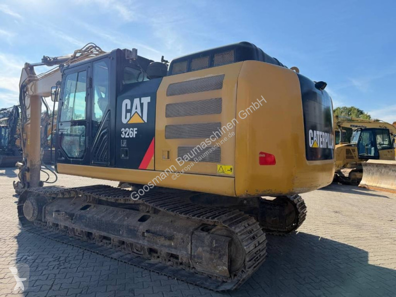 Excavator Caterpillar 326 F L