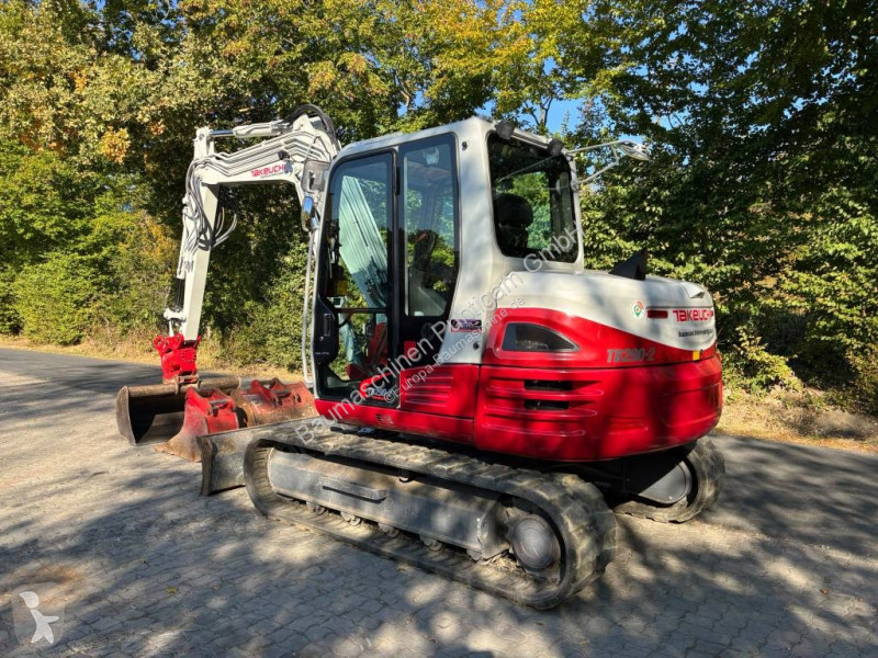 Pelle Takeuchi 2902