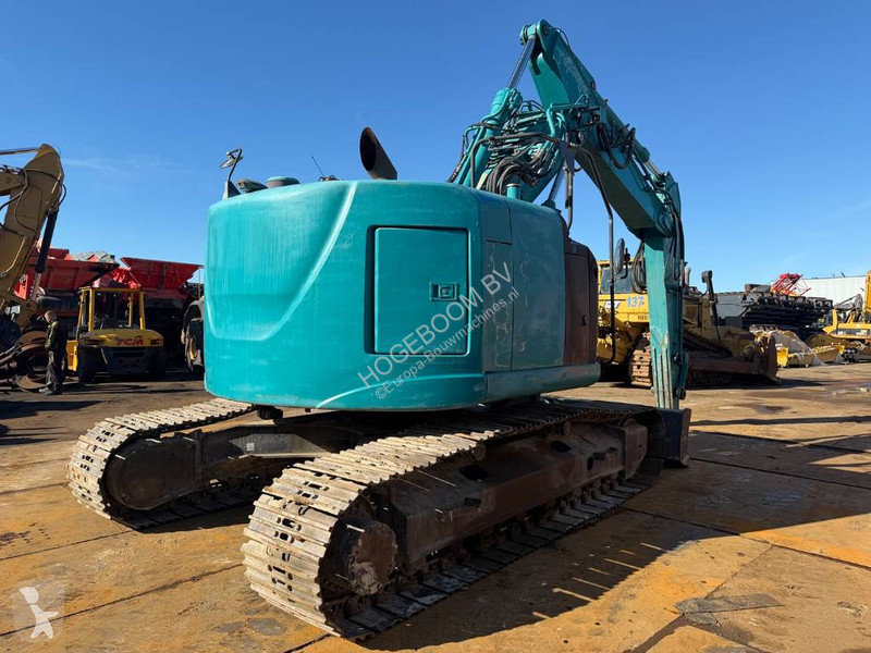 Pelle Hitachi LC-5 B
