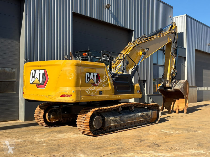 جرافة Caterpillar 07B