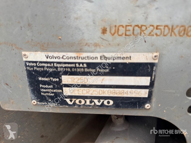 Pelle Volvo ECR25D