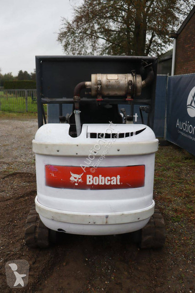Багер Bobcat