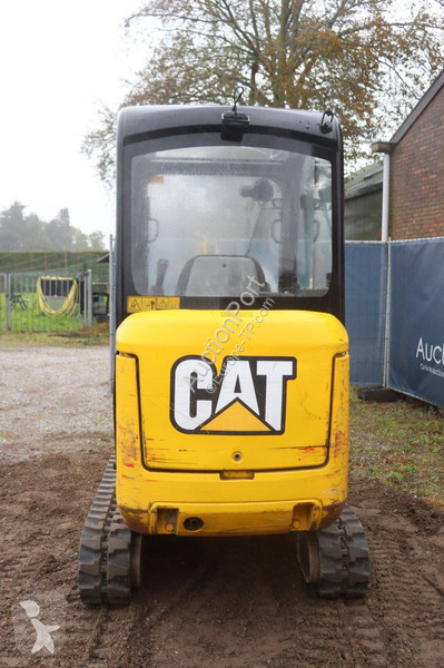 Багер Caterpillar