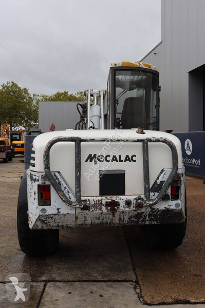 Pelle Mecalac