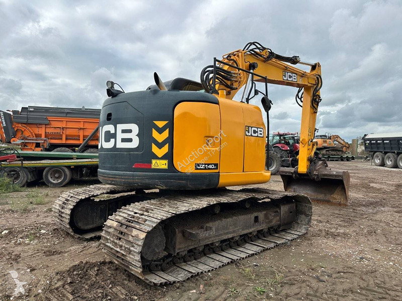 Pelle JCB LC