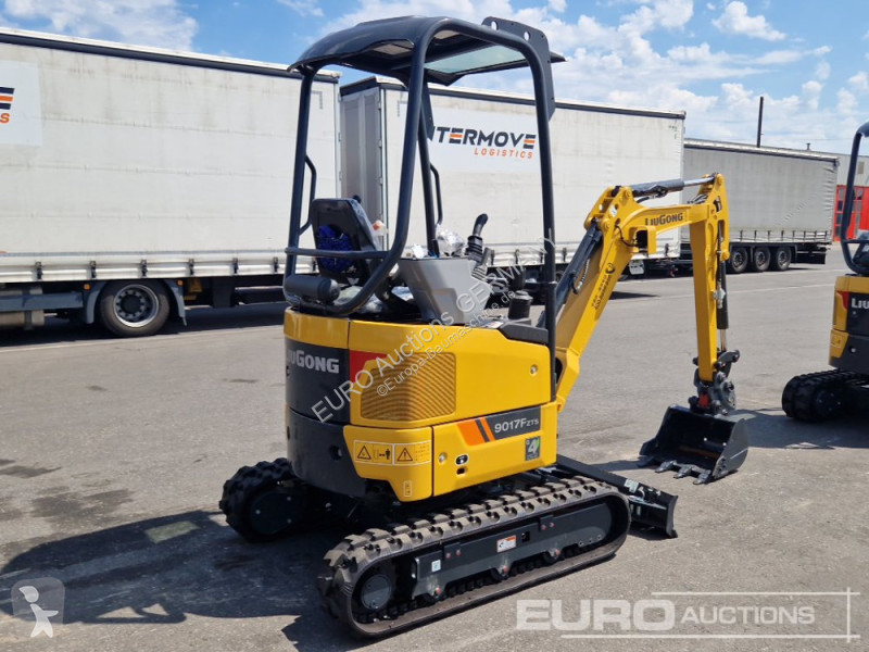 Багер LiuGong 9017FZTS