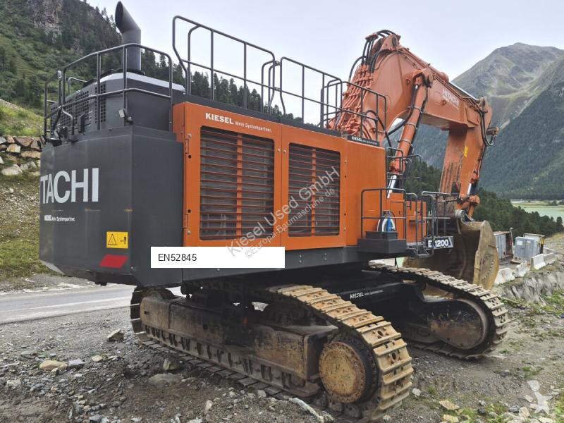 Excavator Hitachi EX1200-7