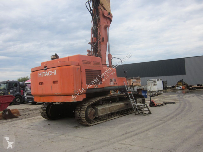 Багер Hitachi