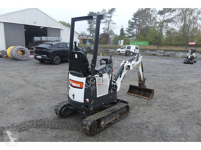 Багер Bobcat Z