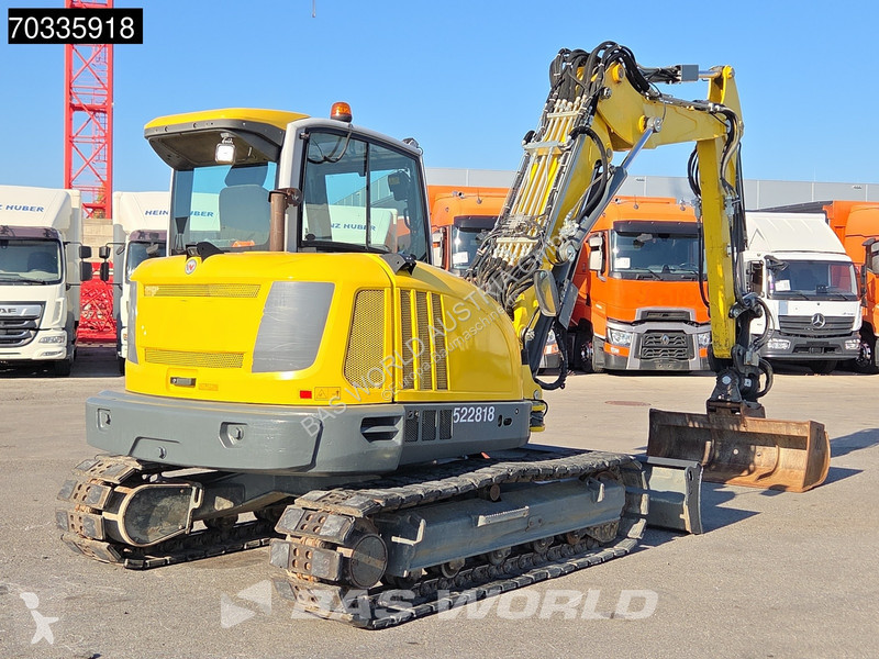 جرافة Wacker Neuson Powertilt