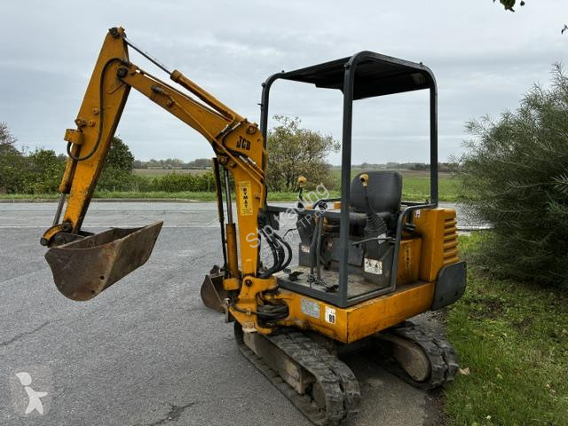 Excavator JCB