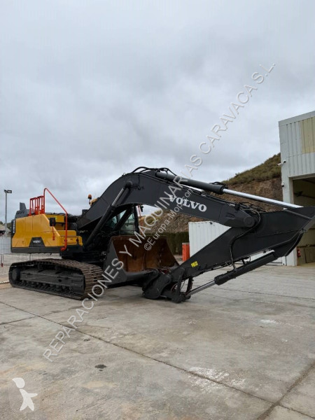 Багер Volvo 300 E