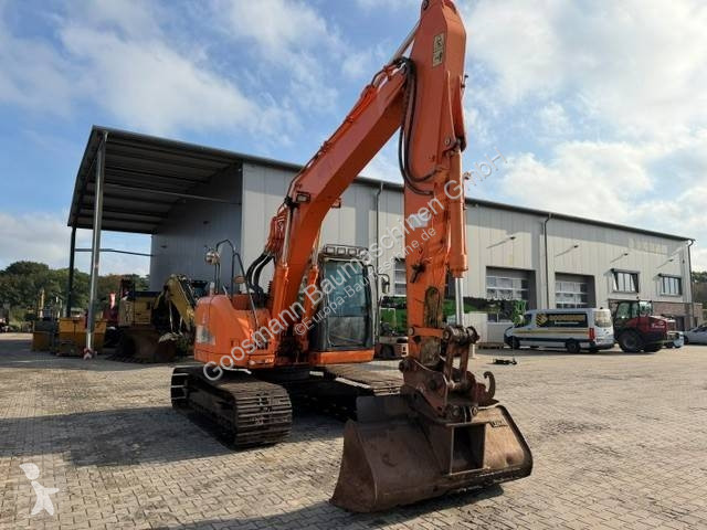 جرافة Doosan