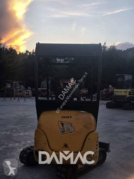 Excavator JCB