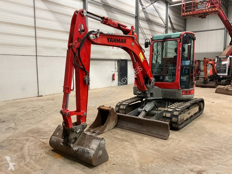 جرافة Yanmar Vio 50 U