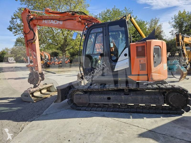 جرافة Hitachi ZX 135 US