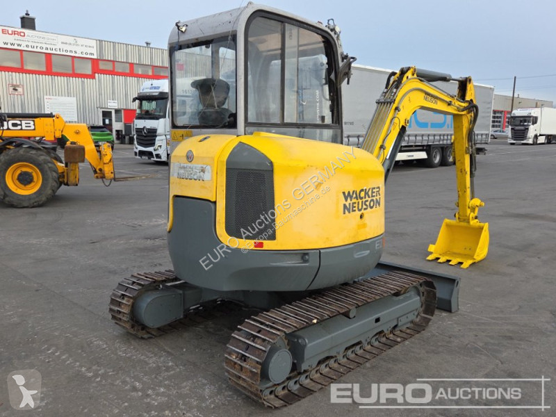 جرافة Wacker Neuson EZ38