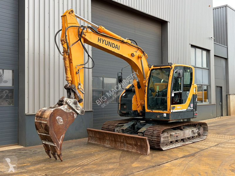 جرافة Hyundai R125LCR-9A