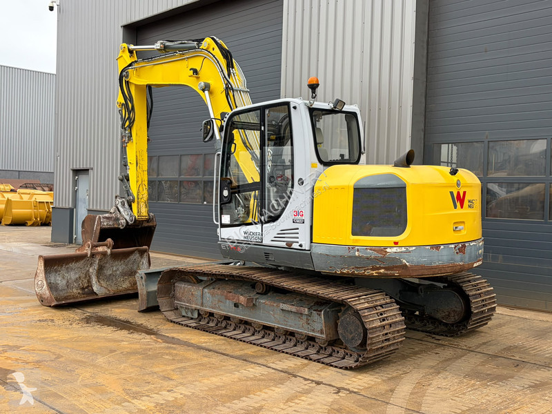 جرافة Wacker Neuson