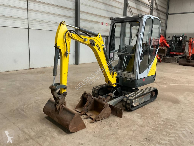 Багер Neuson Et 16