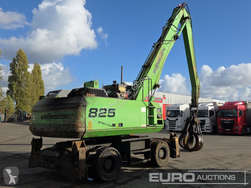 Escavadora Sennebogen M825
