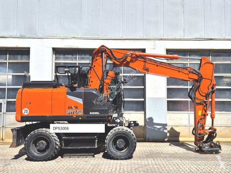 Багер Hitachi