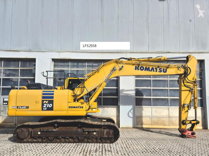 Escavadora Komatsu 10