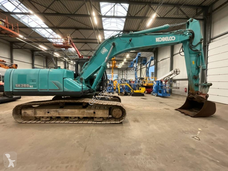 Escavadora Kobelco 260 N LC-9