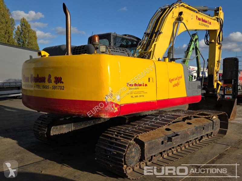Excavadora New Holland