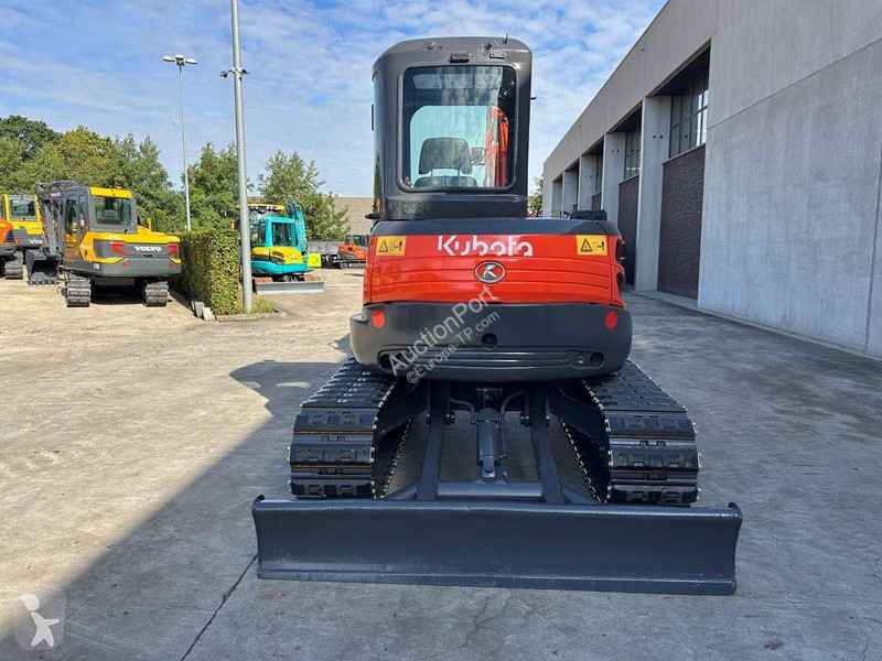 Escavadora Kubota KX155-3SZ