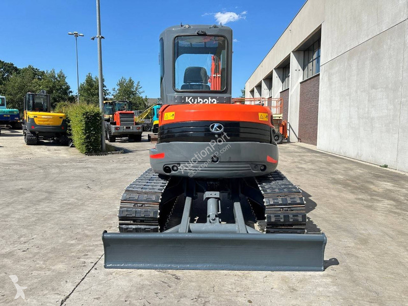Escavadora Kubota KX155-3SZ