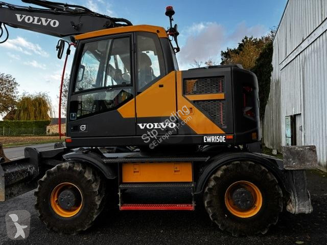 Graafmachine Volvo 150E