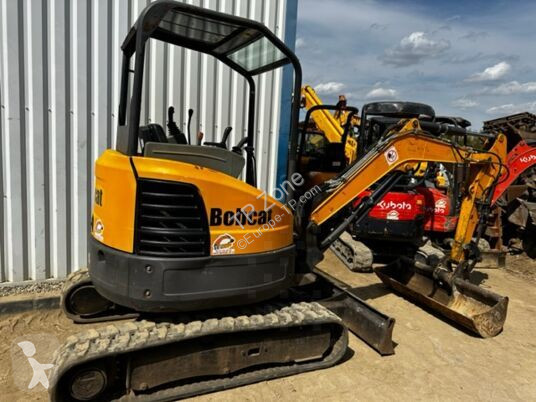 Escavadora Bobcat