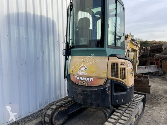 Graafmachine Yanmar 4 Cabine