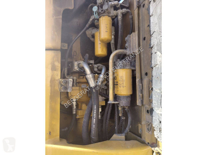 Kotrógép Caterpillar CR