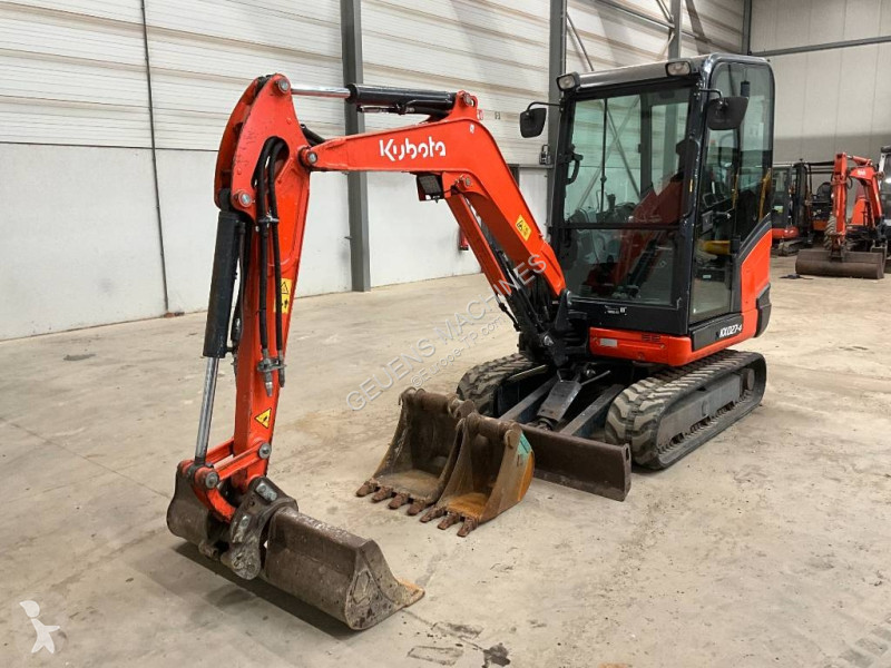 Kotrógép Kubota 0274
