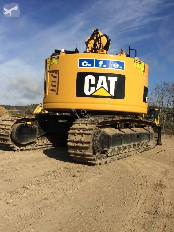 Excavator Caterpillar 328D