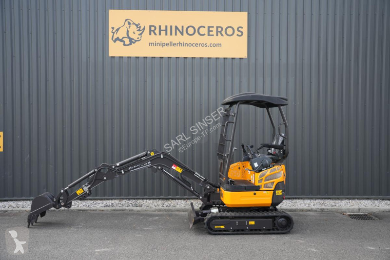 Escavadora Rhinoceros  XN-16