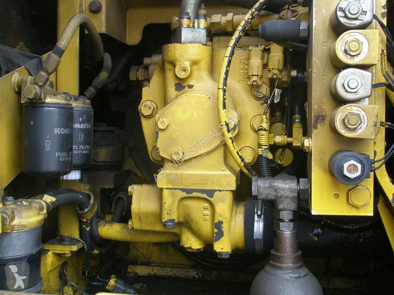 Graafmachine Komatsu 130ES-6K