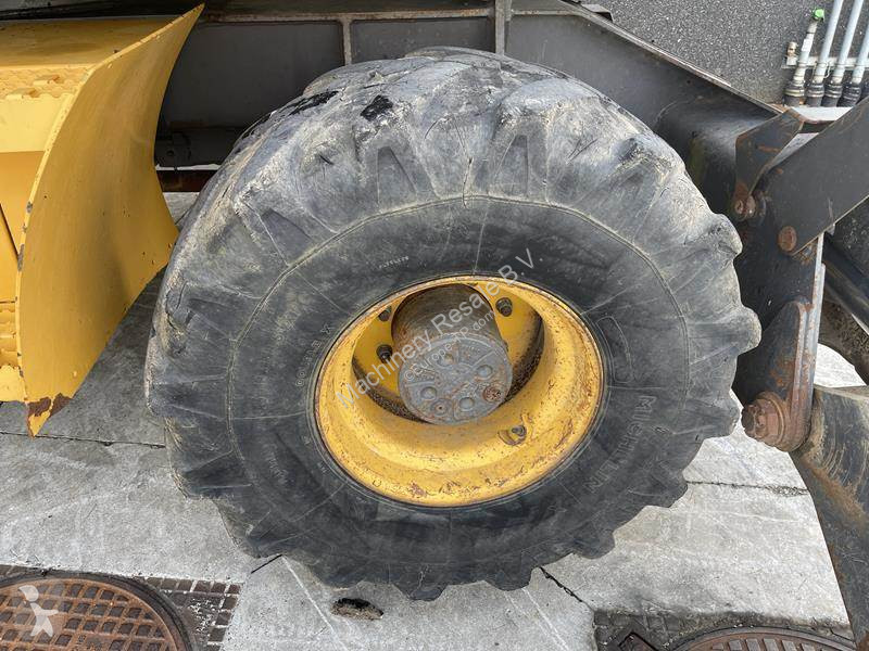 Escavadora Volvo