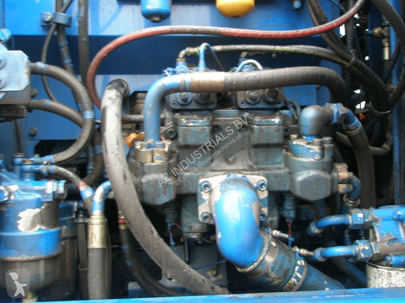 Escavadora Hitachi