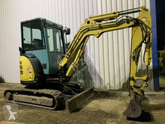 Escavatore Yanmar vio33-u cabine