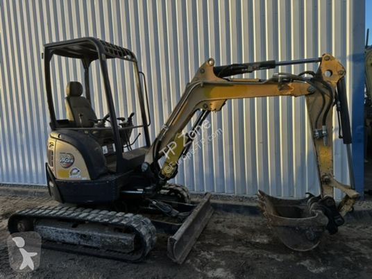 Escavatore Yanmar vio25-4 canopy