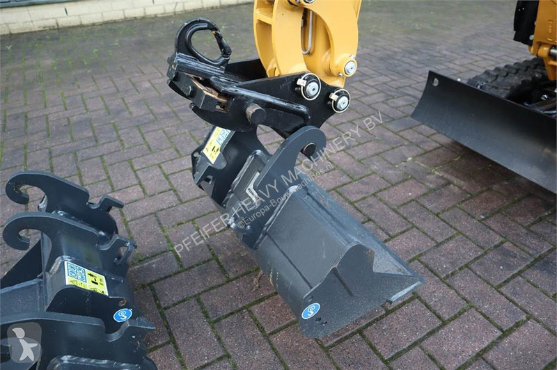 Graafmachine Caterpillar NEW, Valid inspection,...